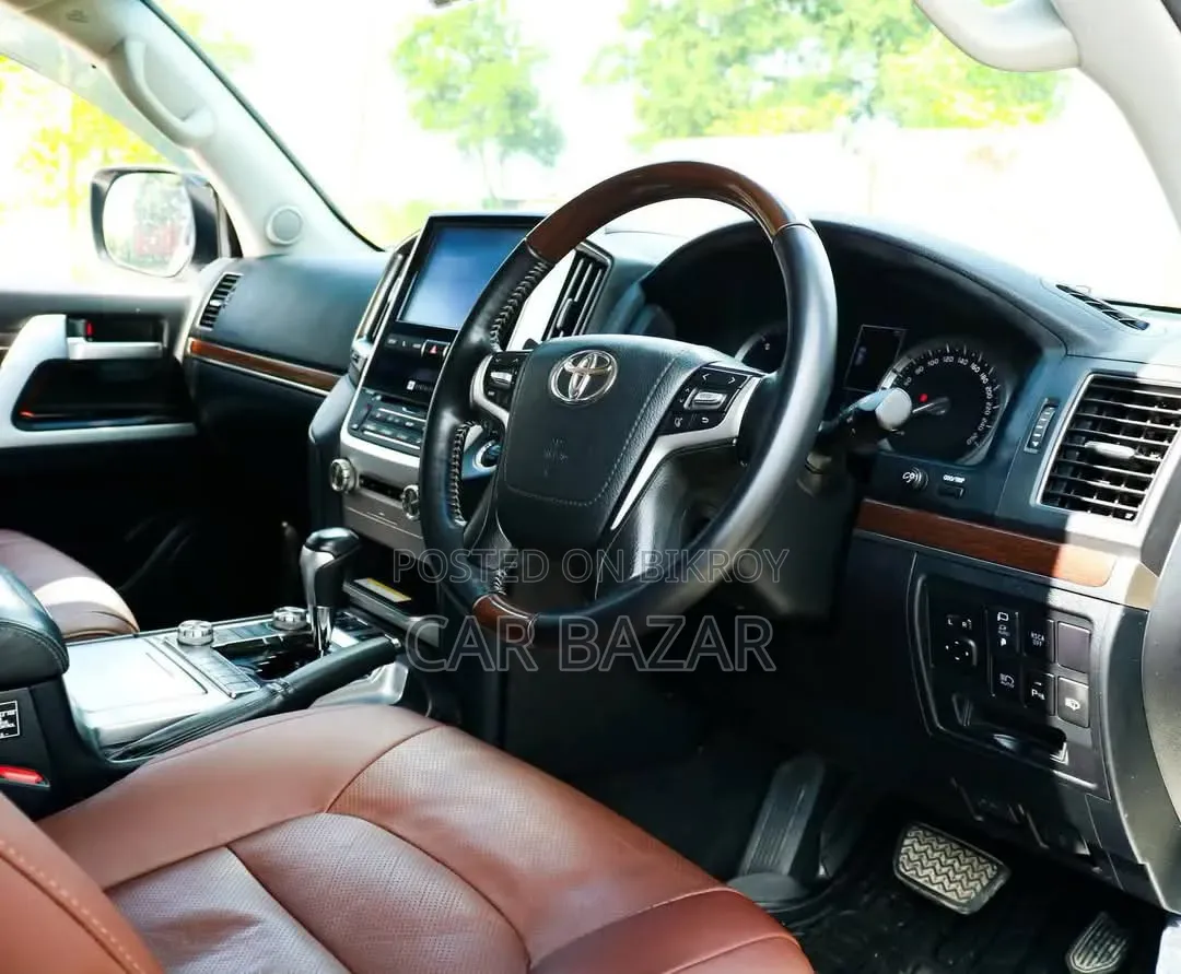 Toyota Land Cruiser 4.5 V8 VXR 2020 Pearl