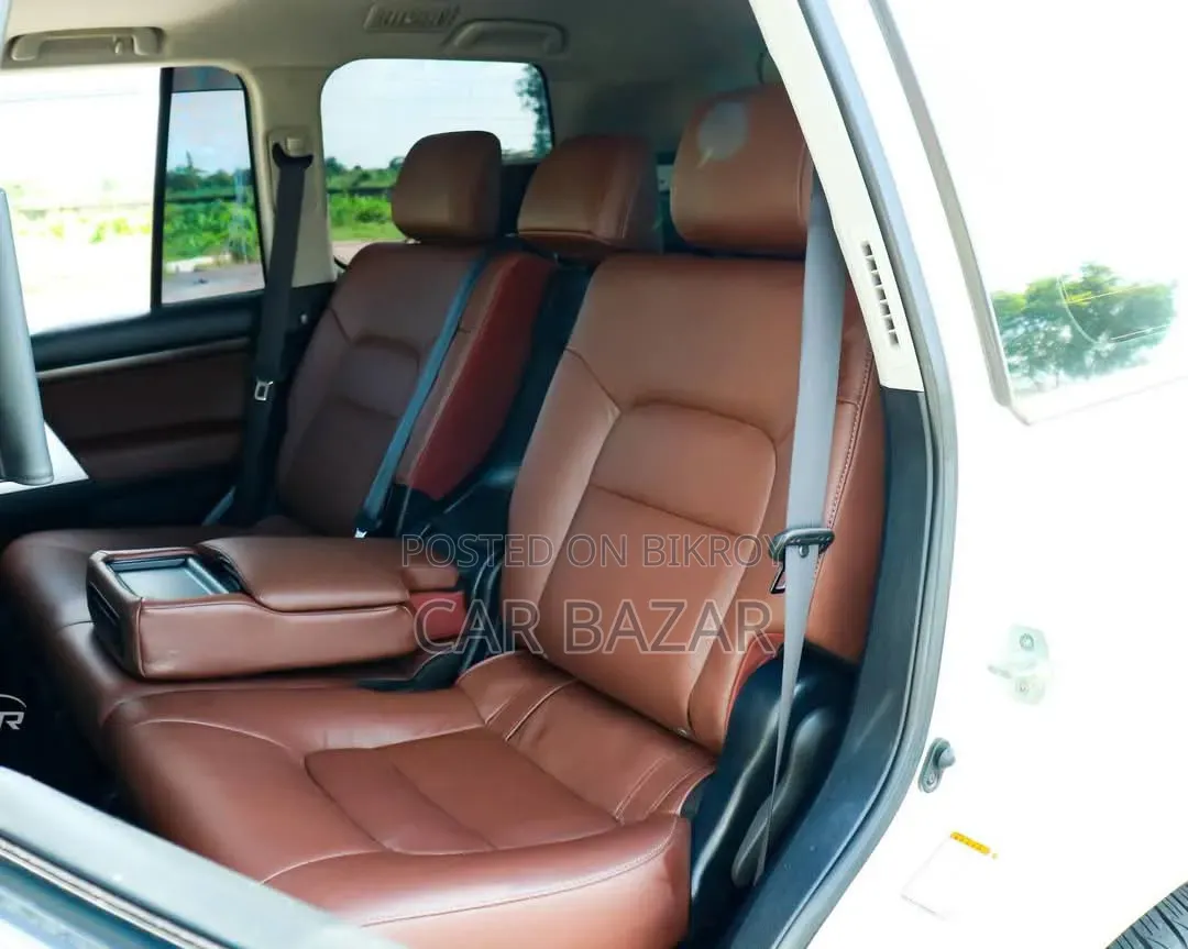 Toyota Land Cruiser 4.5 V8 VXR 2020 Pearl