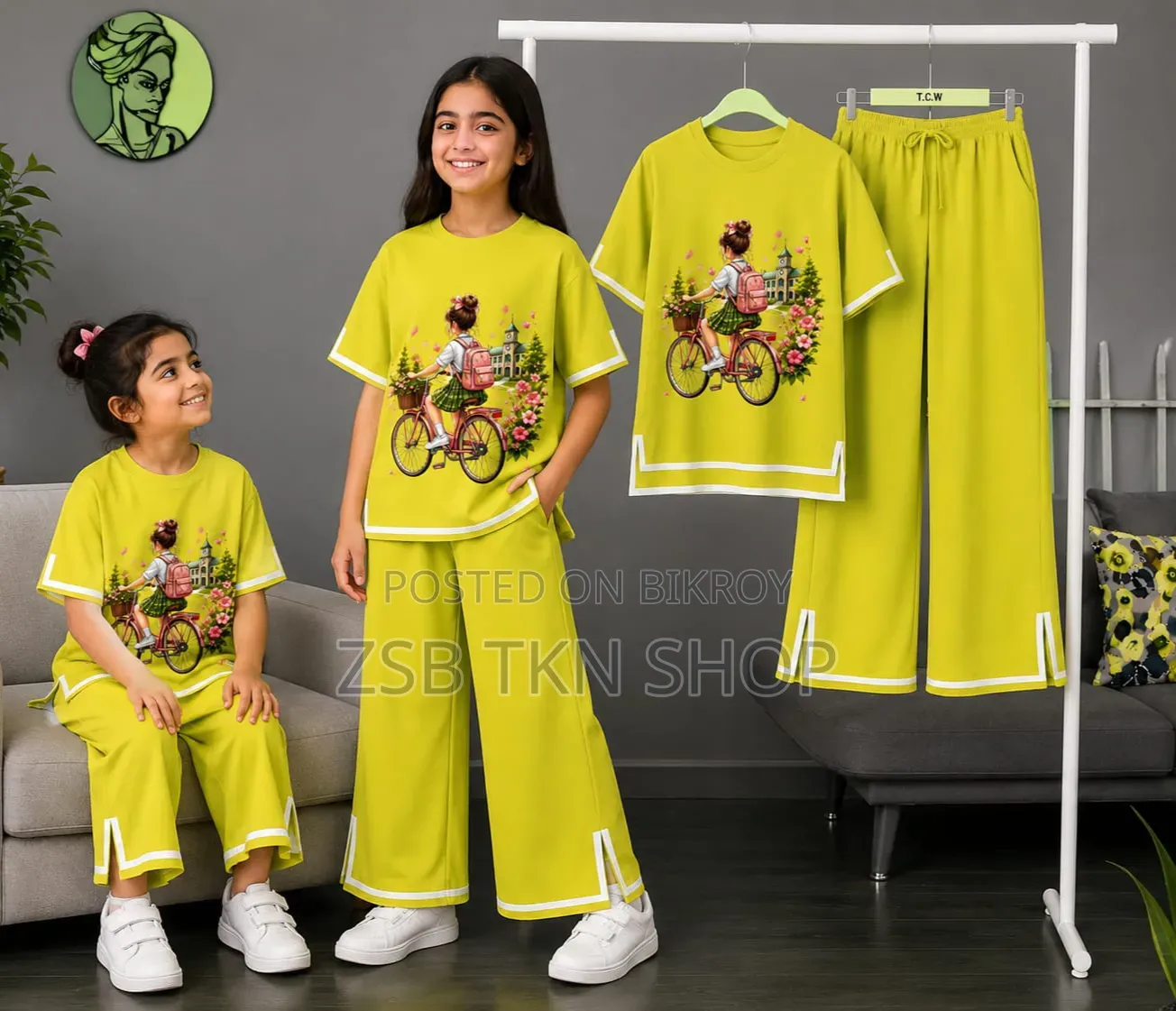 Girls Half Sleeve T-Shirt & Pant Set