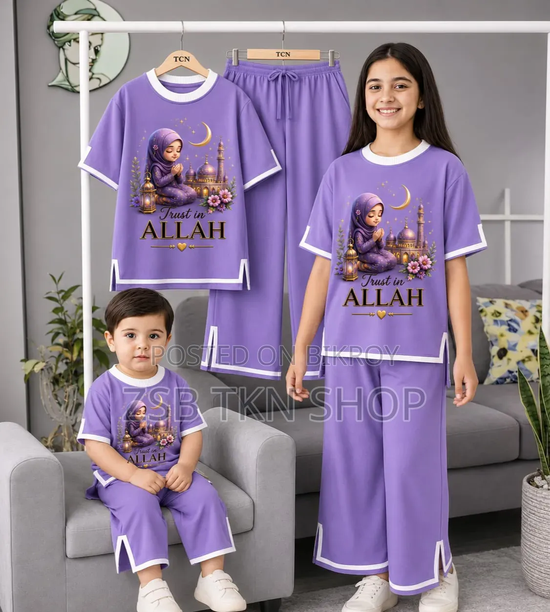 Girls Half Sleeve T-Shirt & Pant Set