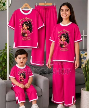 Girls Half Sleeve T-Shirt & Pant Set