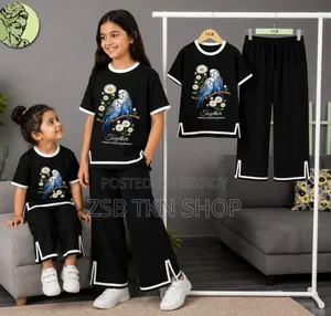 Girls Half Sleeve T-Shirt & Pant Set