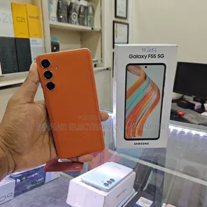 Samsung Galaxy F55 256 GB Orange