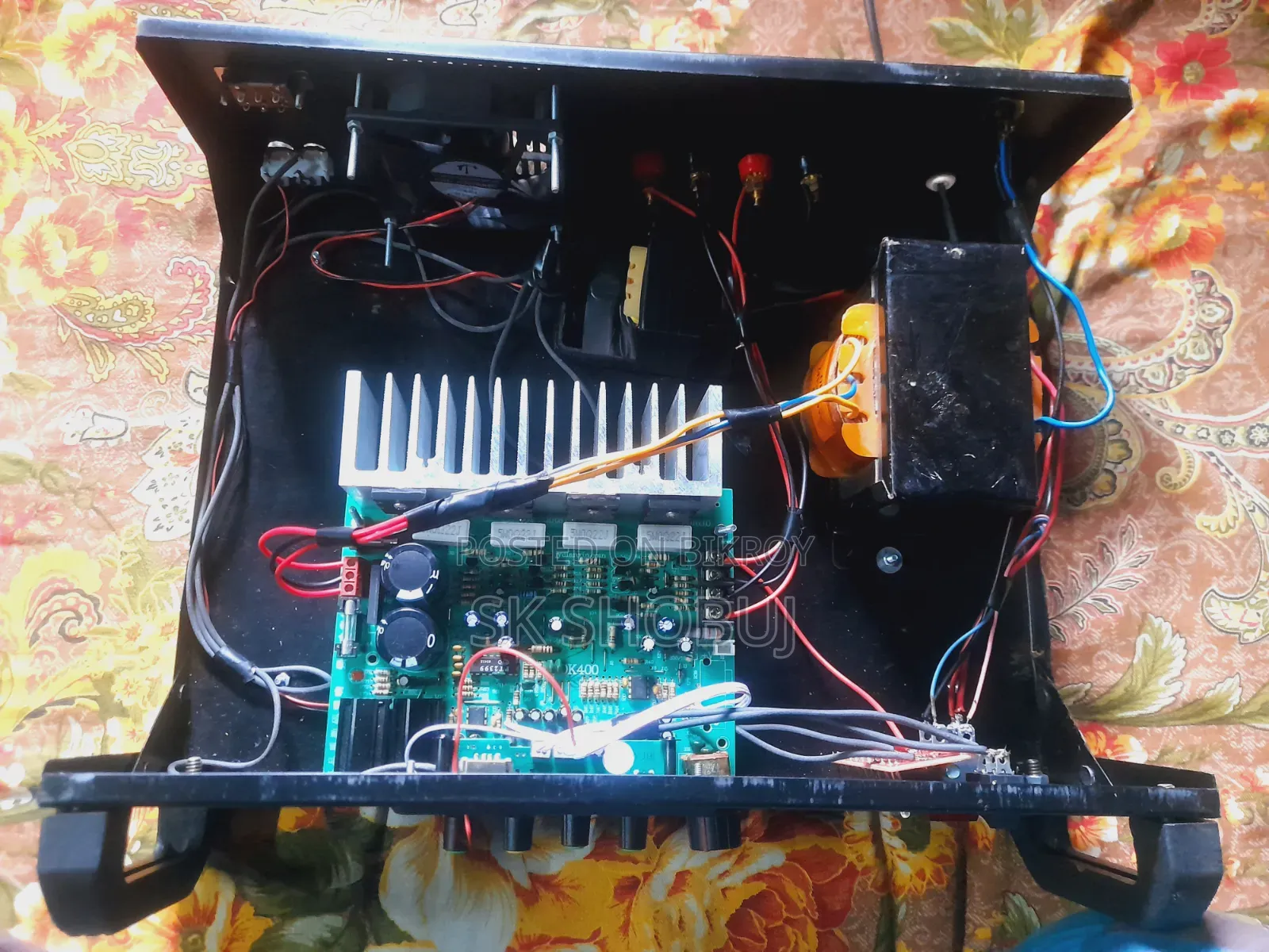 ১ টা জেবিএল নতুন এমপ্লিফায়ার বিক্রি করব