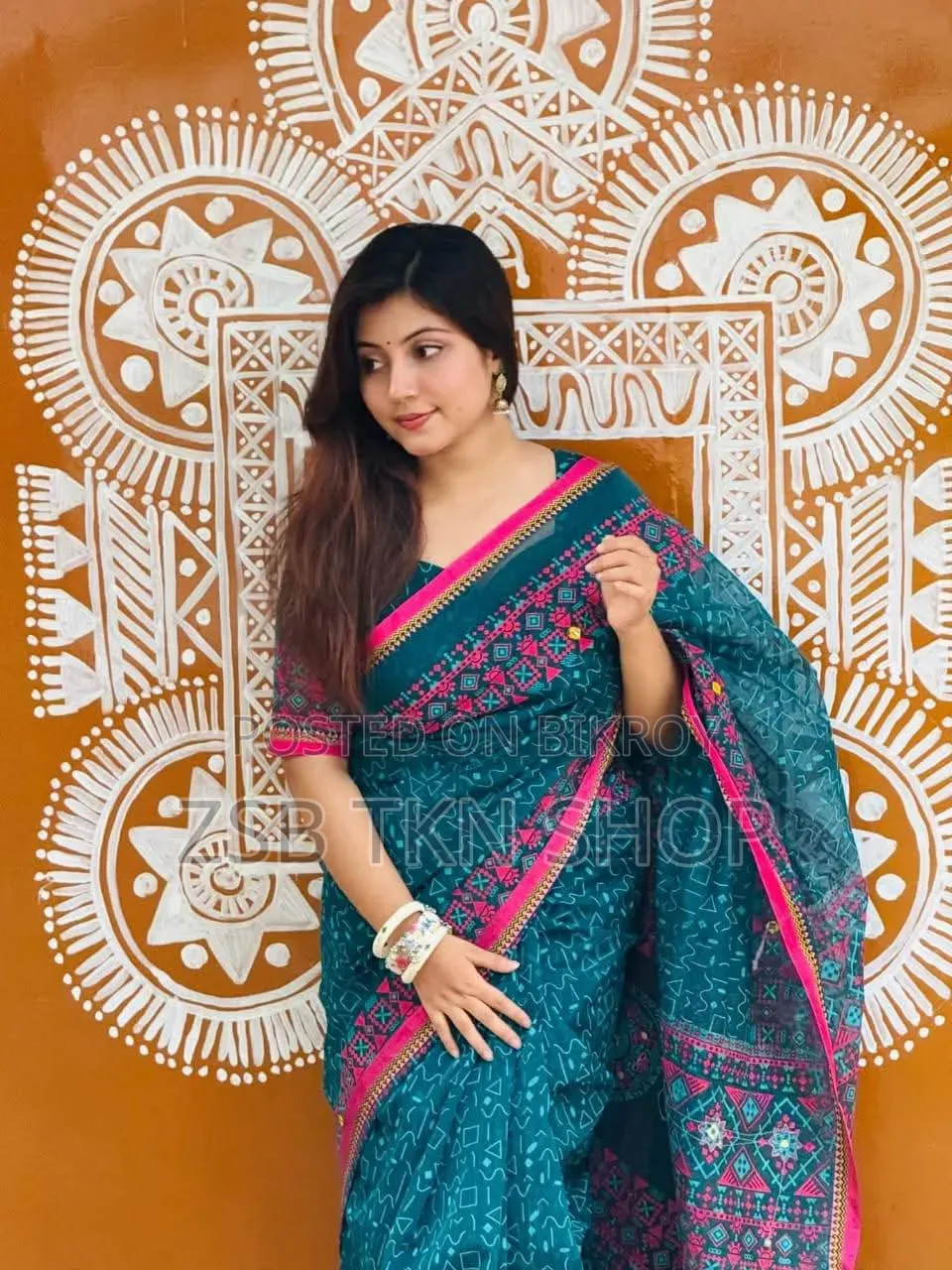 সেমি মসলিন শাড়ি ব্লাউজ পিস সহ