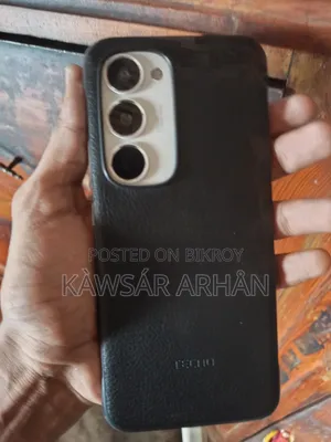টেকনো স্পার্ক ৪০ প্রো+ ২৫৬ জিবি হোয়াইট