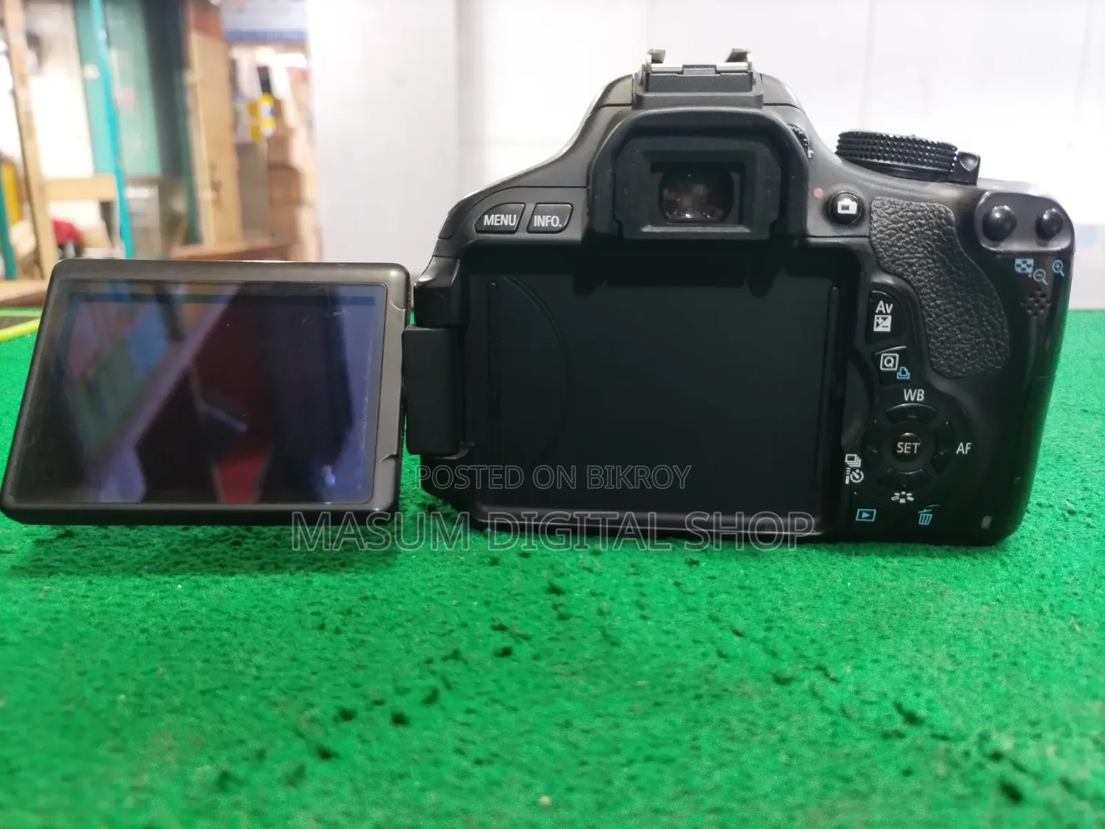 Canon 600D With 75-300 Zoom