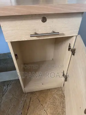 পড়ার টেবিল বিক্রয়