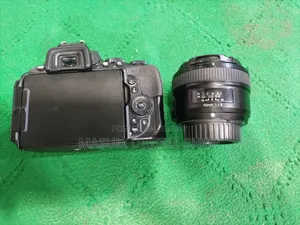 Nikon D5600 Body