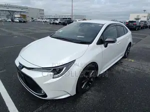 Toyota Corolla APEX SE 2021 Pearl