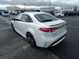 Toyota Corolla APEX SE 2021 Pearl