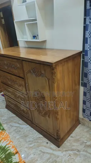 Made with teak wood 89% condition