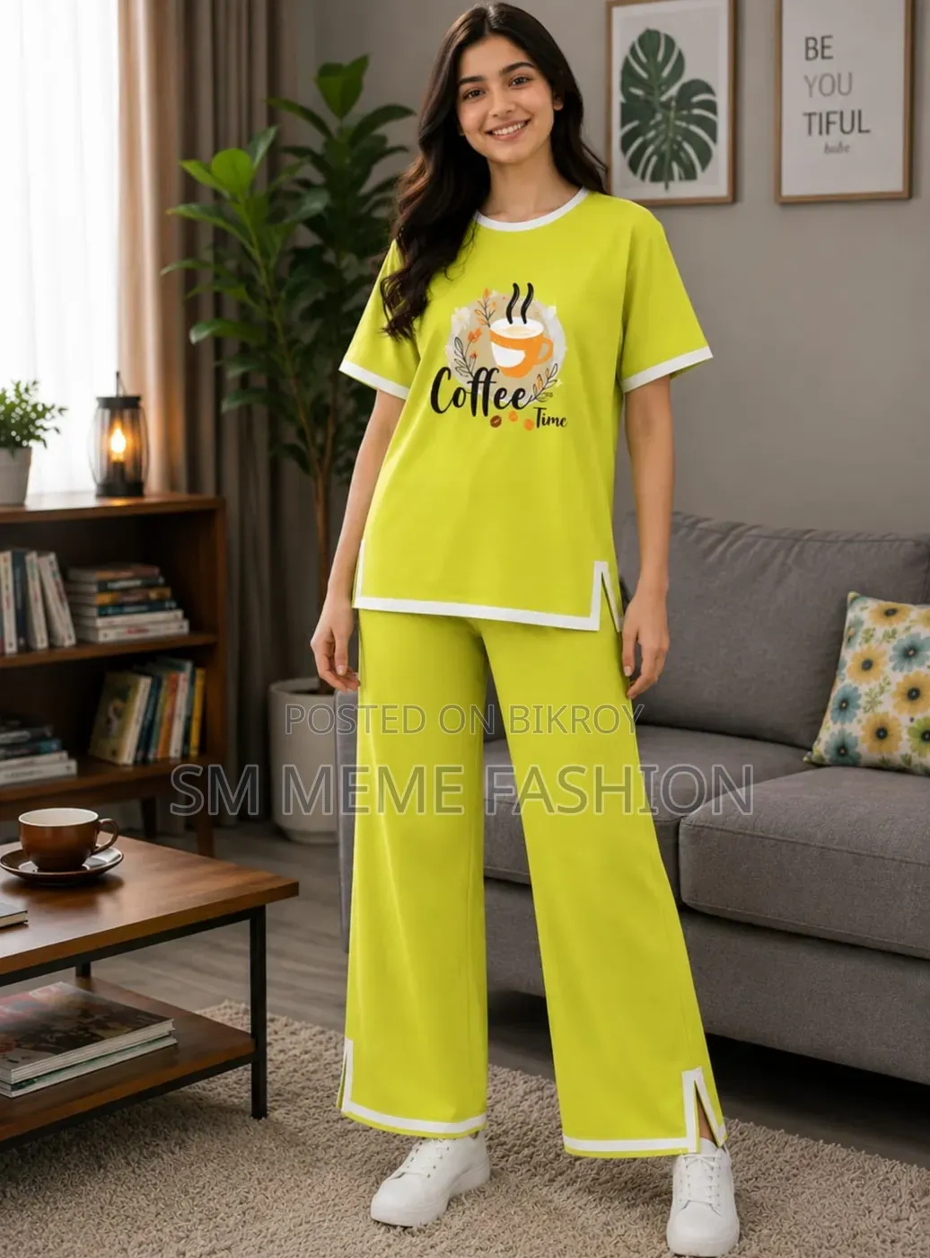 Ladies Half Sleeve T-Shirt & Pant Set