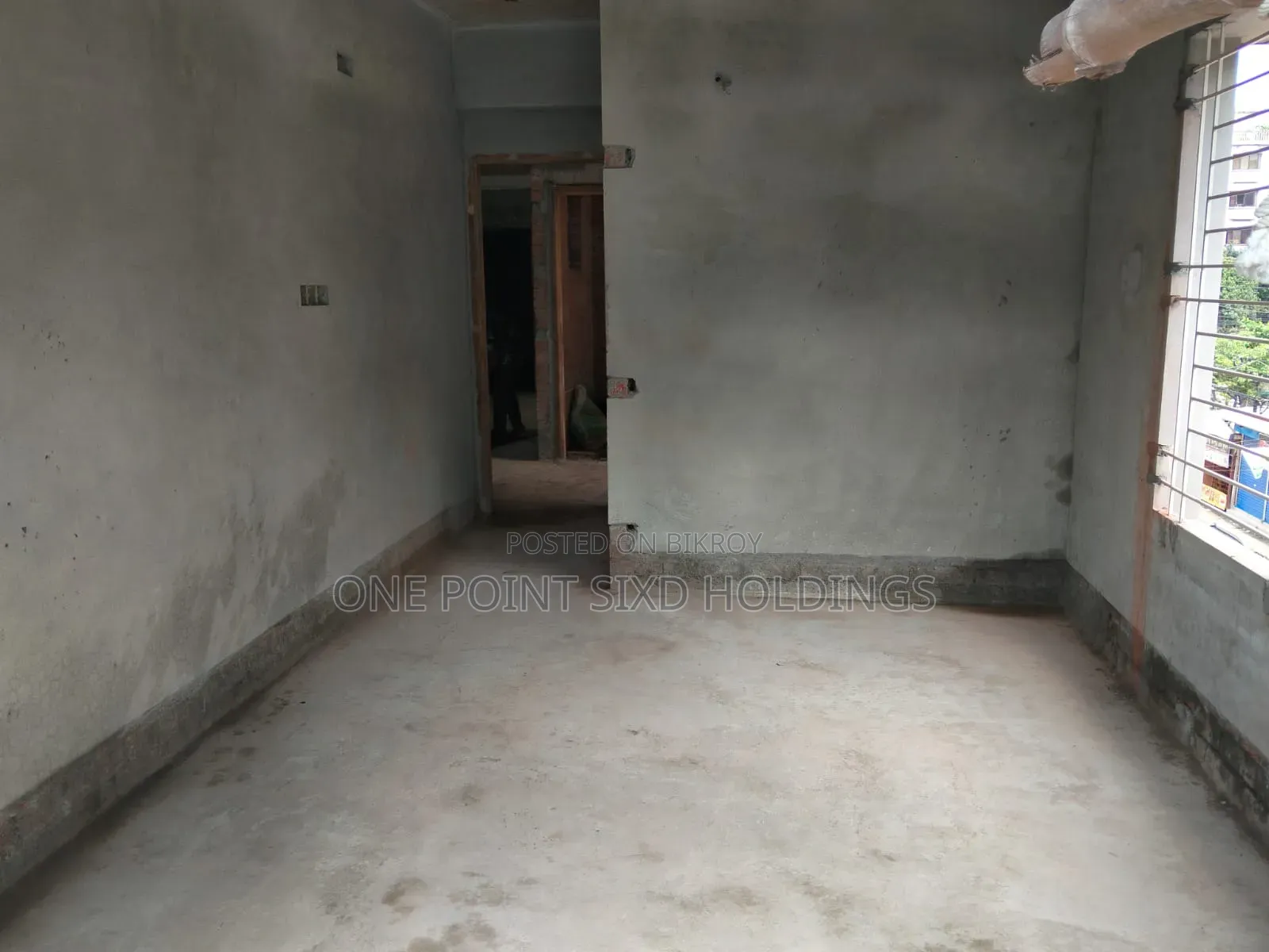 উত্তরা সেক্টর-১২ এ ৩ বেডরুমের অ্যাপার্টমেন্ট বিক্রির জন্য
