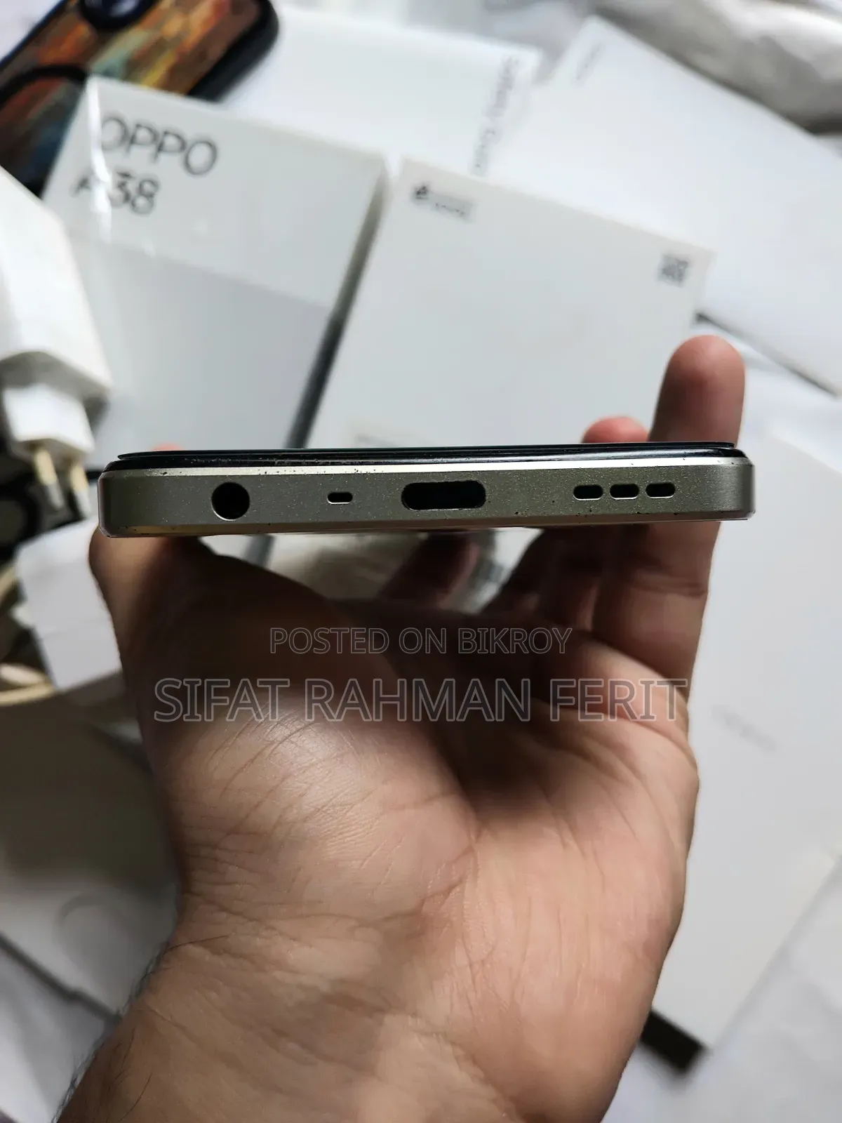অপ্পো এ৩৮ ১২৮ জিবি গোল্ড