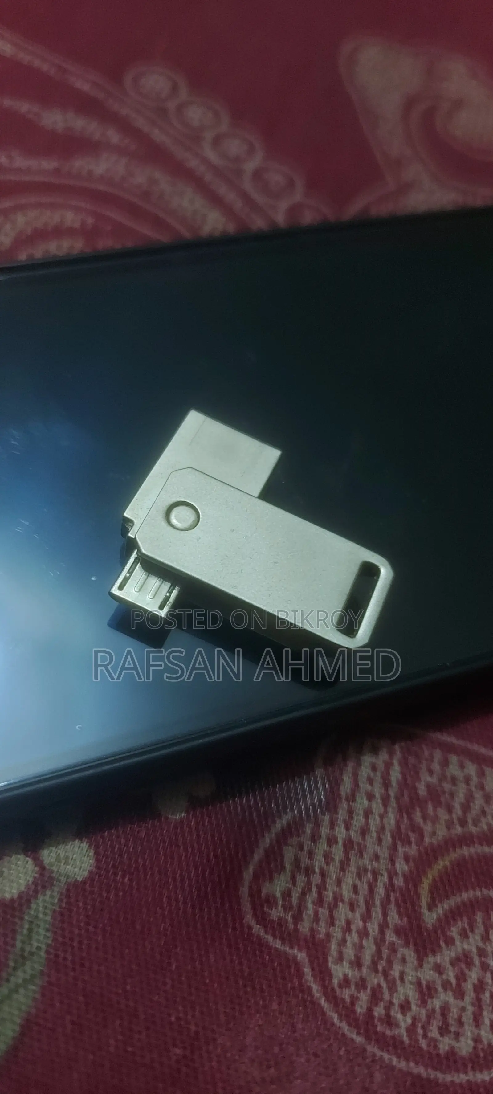 তোশিবা ২৫৬জিবি পেনড্রাইভ টাইপ বি এবং ইউএসবি