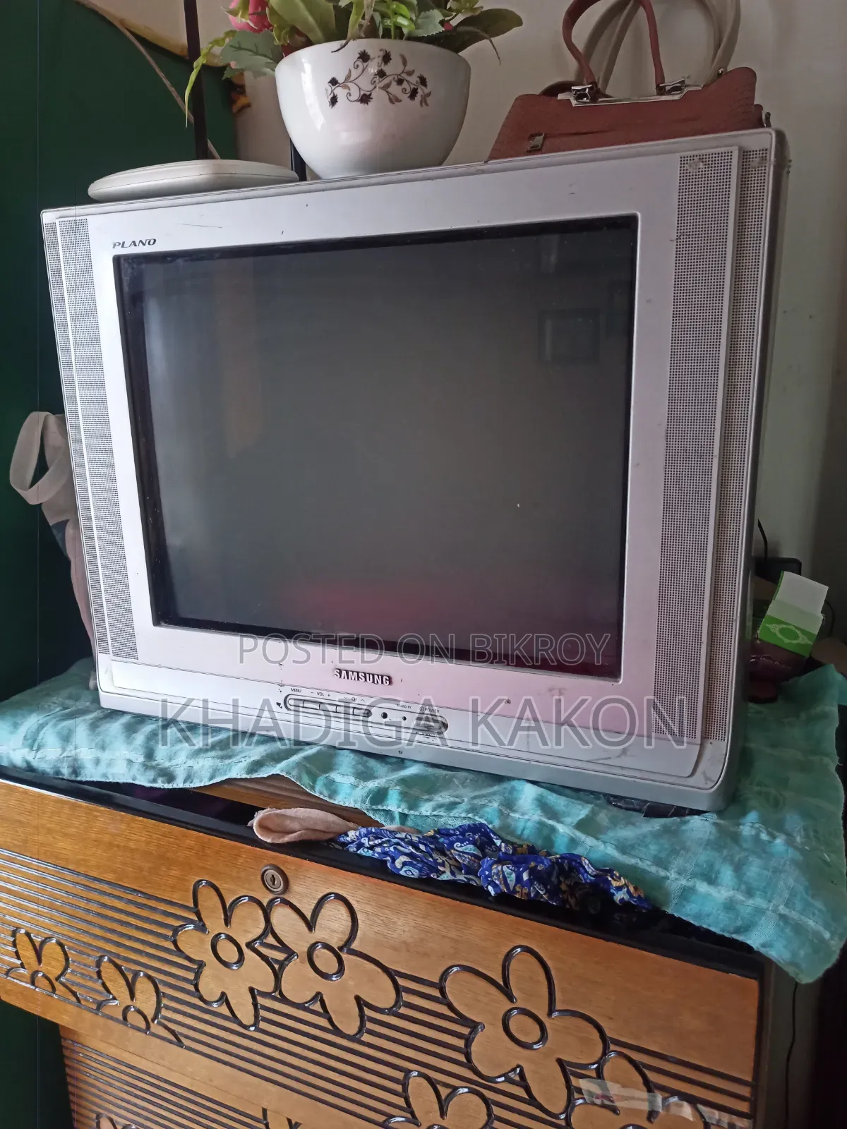 Samsung CRT TV
