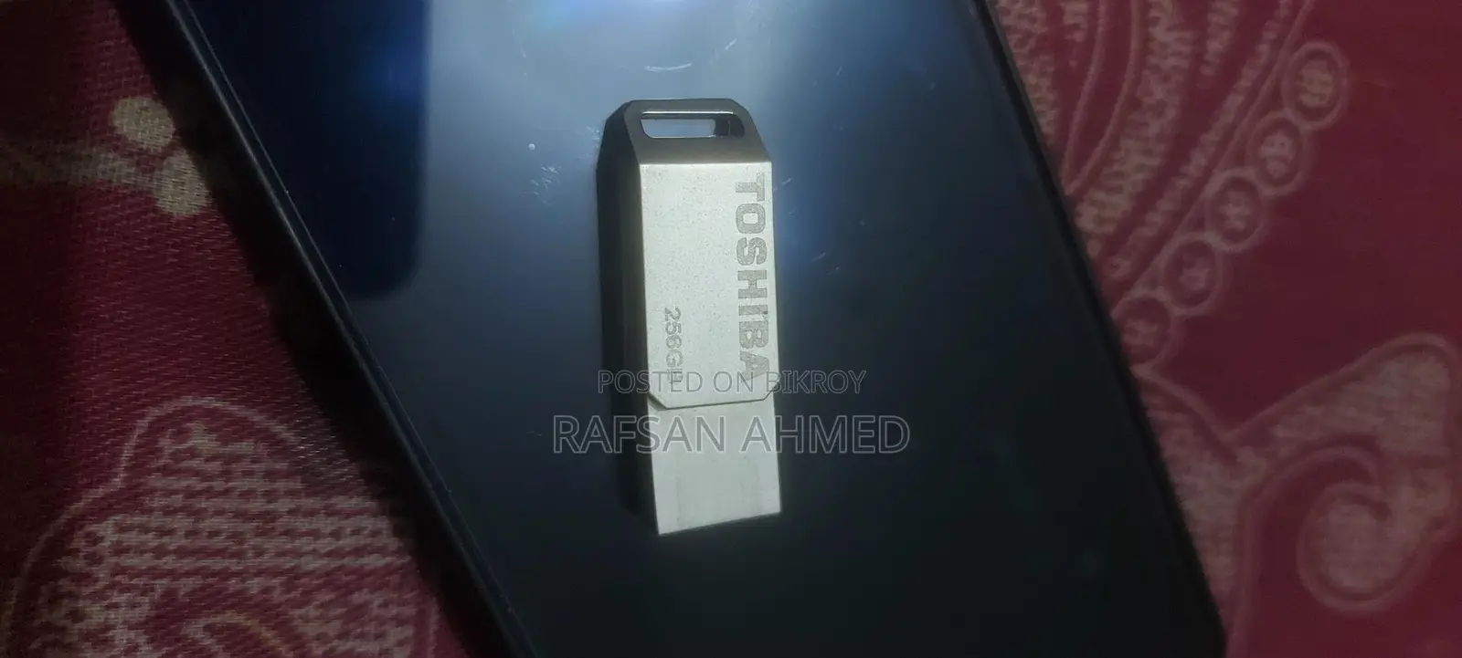 তোশিবা ২৫৬জিবি পেনড্রাইভ টাইপ বি এবং ইউএসবি