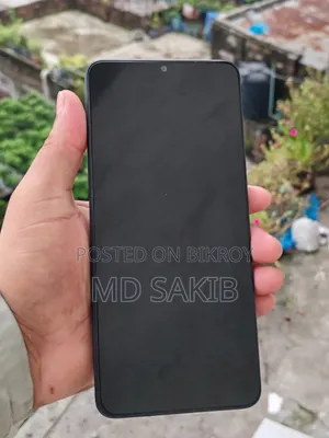 Vivo Y04 64 GB