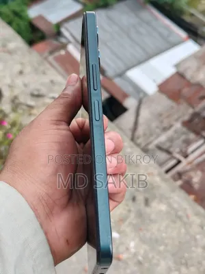 Vivo Y04 64 GB