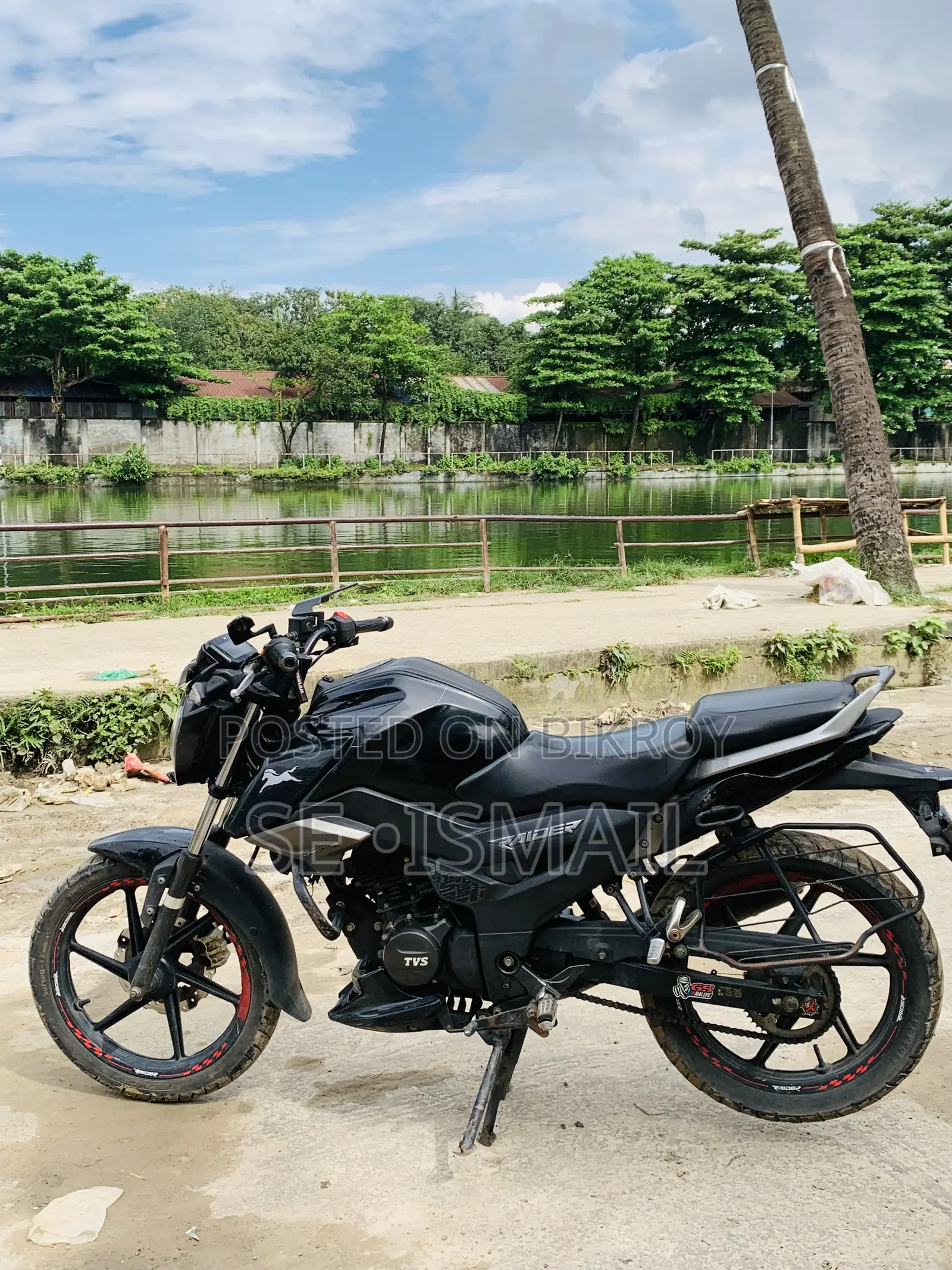 TVS Raider 125 2023 Black