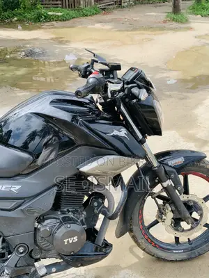 TVS Raider 125 2023 Black