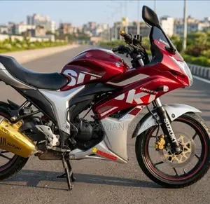 Suzuki Gixxer SF 2022 Red