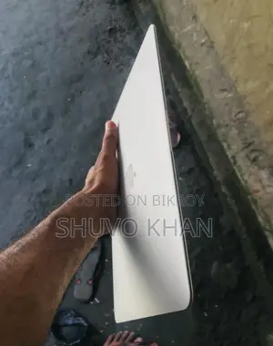 নিউ ল্যাপটপ অ্যাপল ম্যাকবুক এয়ার ২০১৫ ৮জিবি ইন্টেল কোর আই৫ এসএসডি ১২৮জিবি