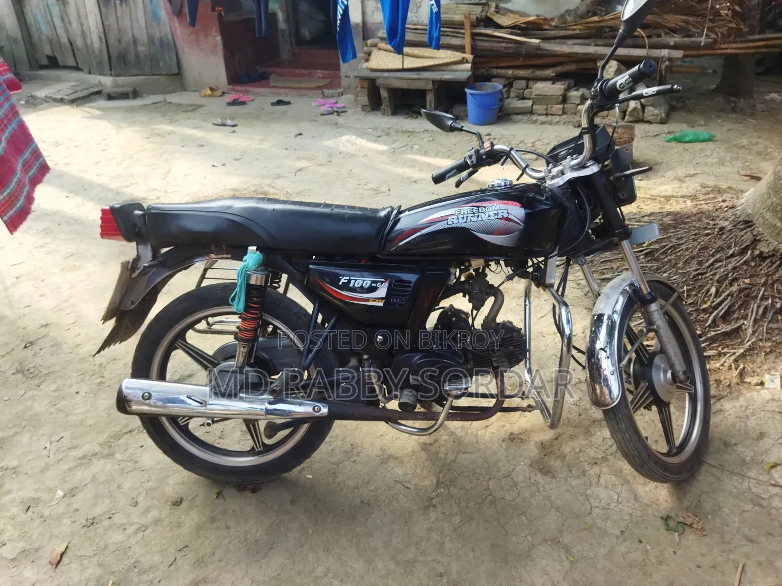 Runner F100 - 6A 2014 Black