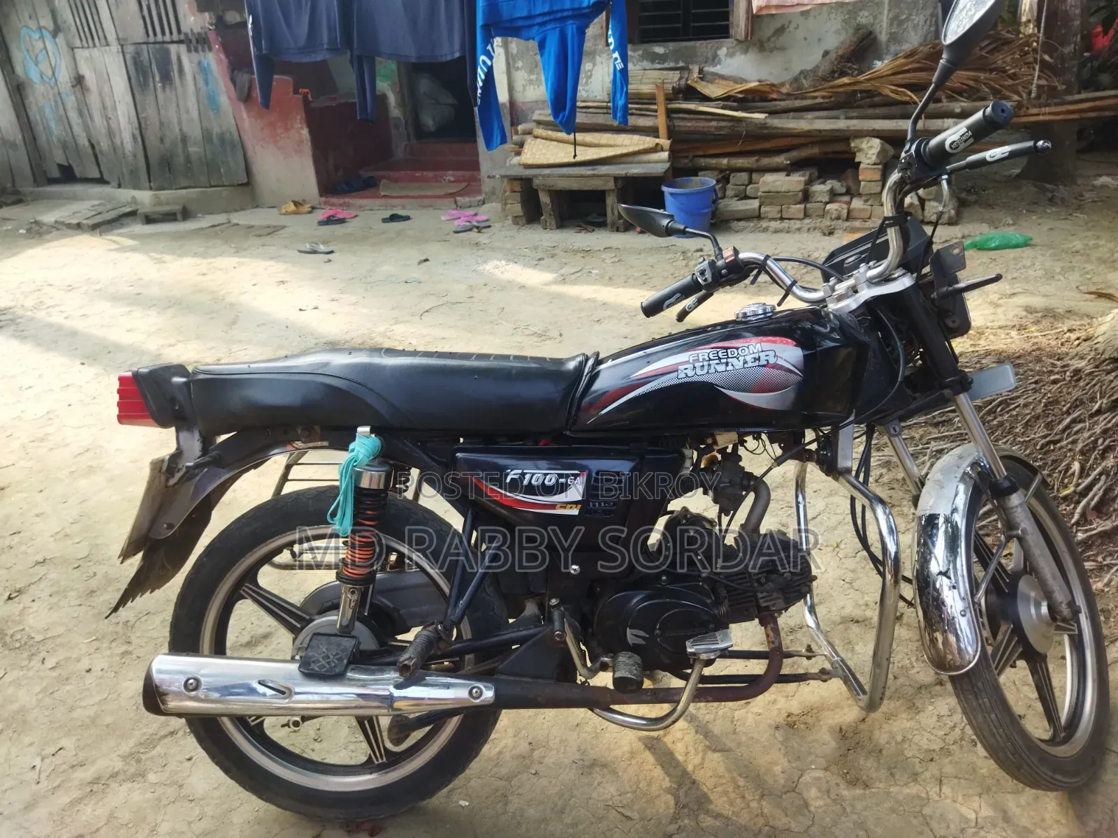 Runner F100 - 6A 2014 Black