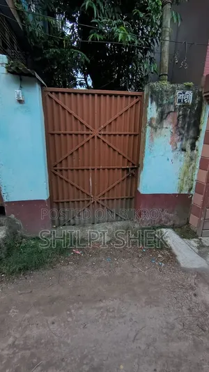 ৩ বেডরুম হাউস ইন পৌরসভা ৯ নং ওয়ার্ড, দিনাজপুর সদর ফর সেল