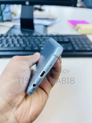 Samsung Galaxy J7 Pro 64 GB Silver