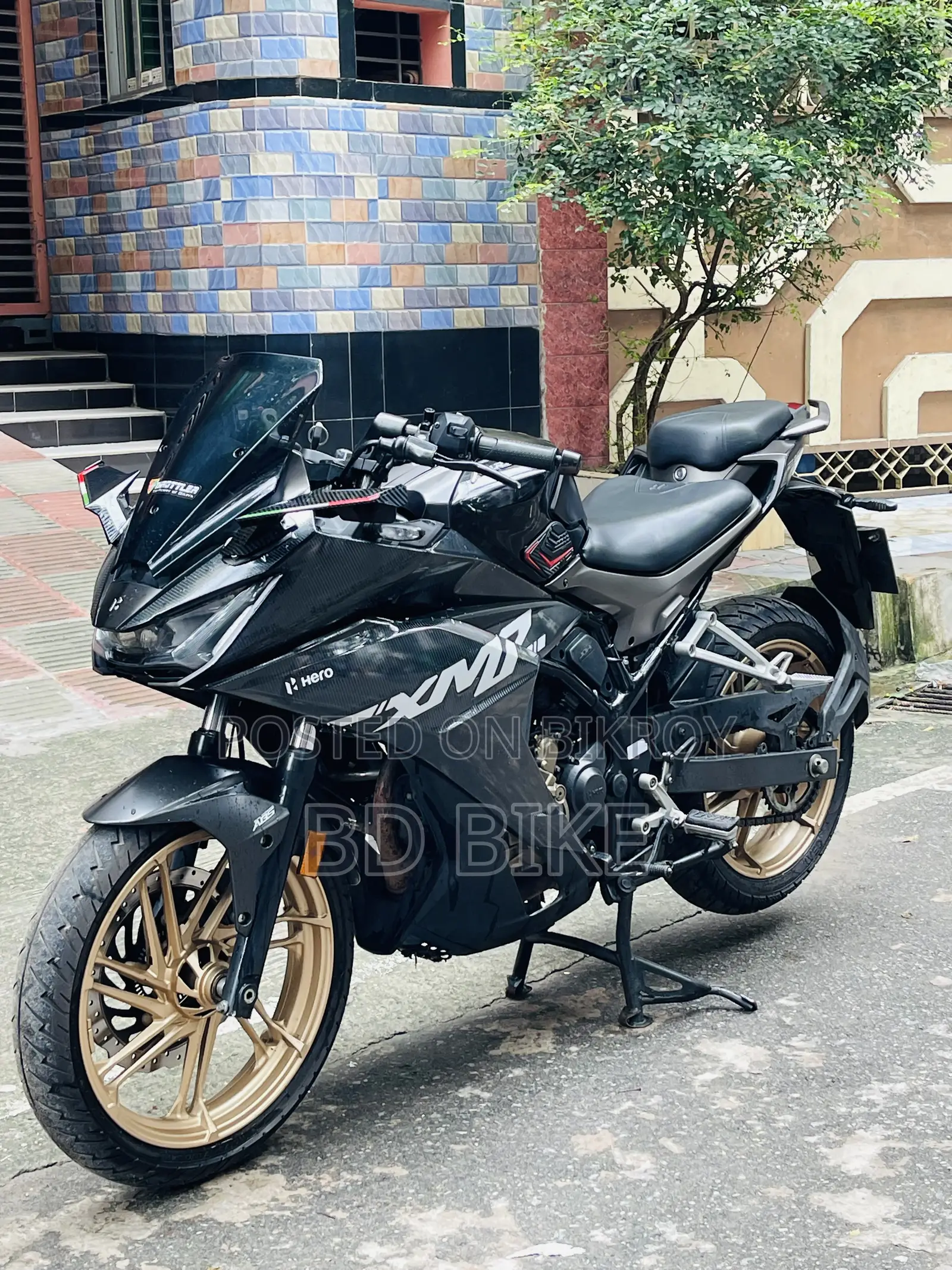 Hero Karizma XMR 210 2024 Black