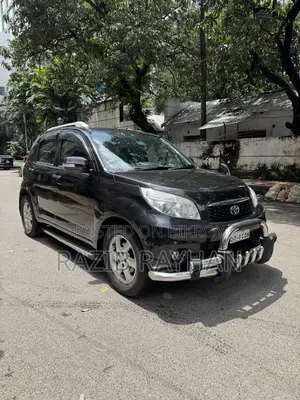 Toyota Rush 1.5 AWD 2011 Black