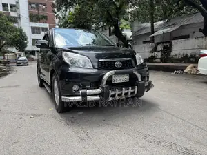 টয়োটা রাশ ১.৫ এডাব্লিউডি ২০১১ কালো