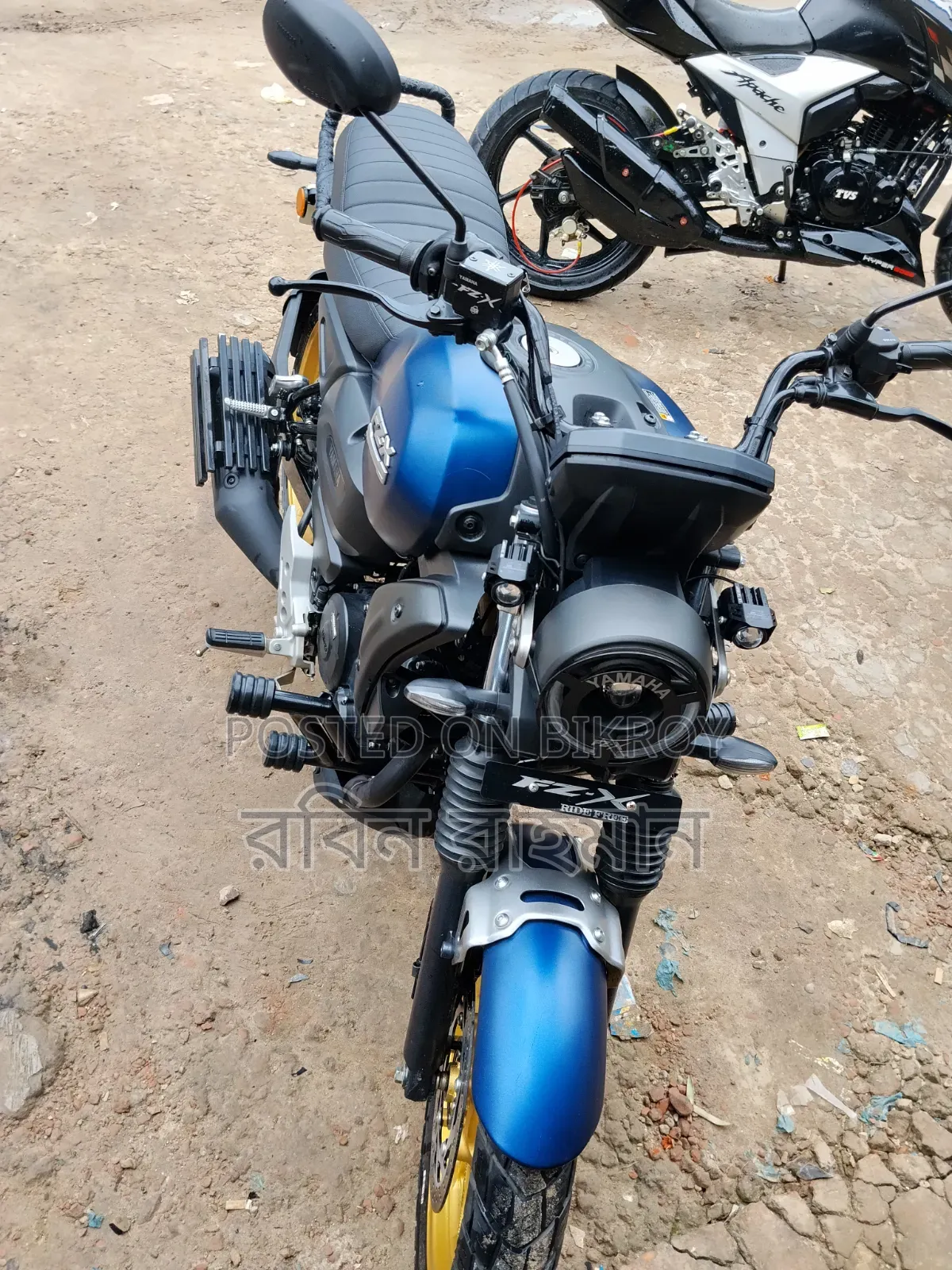 Yamaha FZ-X 2024 Blue