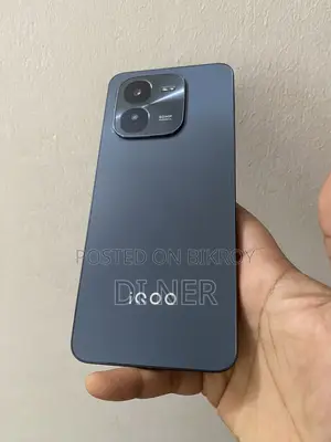 আইকিউও জেড৯এক্স ১২৮ জিবি কালো