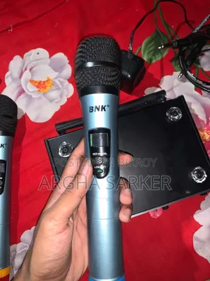 প্রফেশনাল পারফরম্যান্স বিএনকে বিকে-৯ ডুয়াল চ্যানেল ইউএইচএফ ওয়্যারলেস মাইক্রোফোন