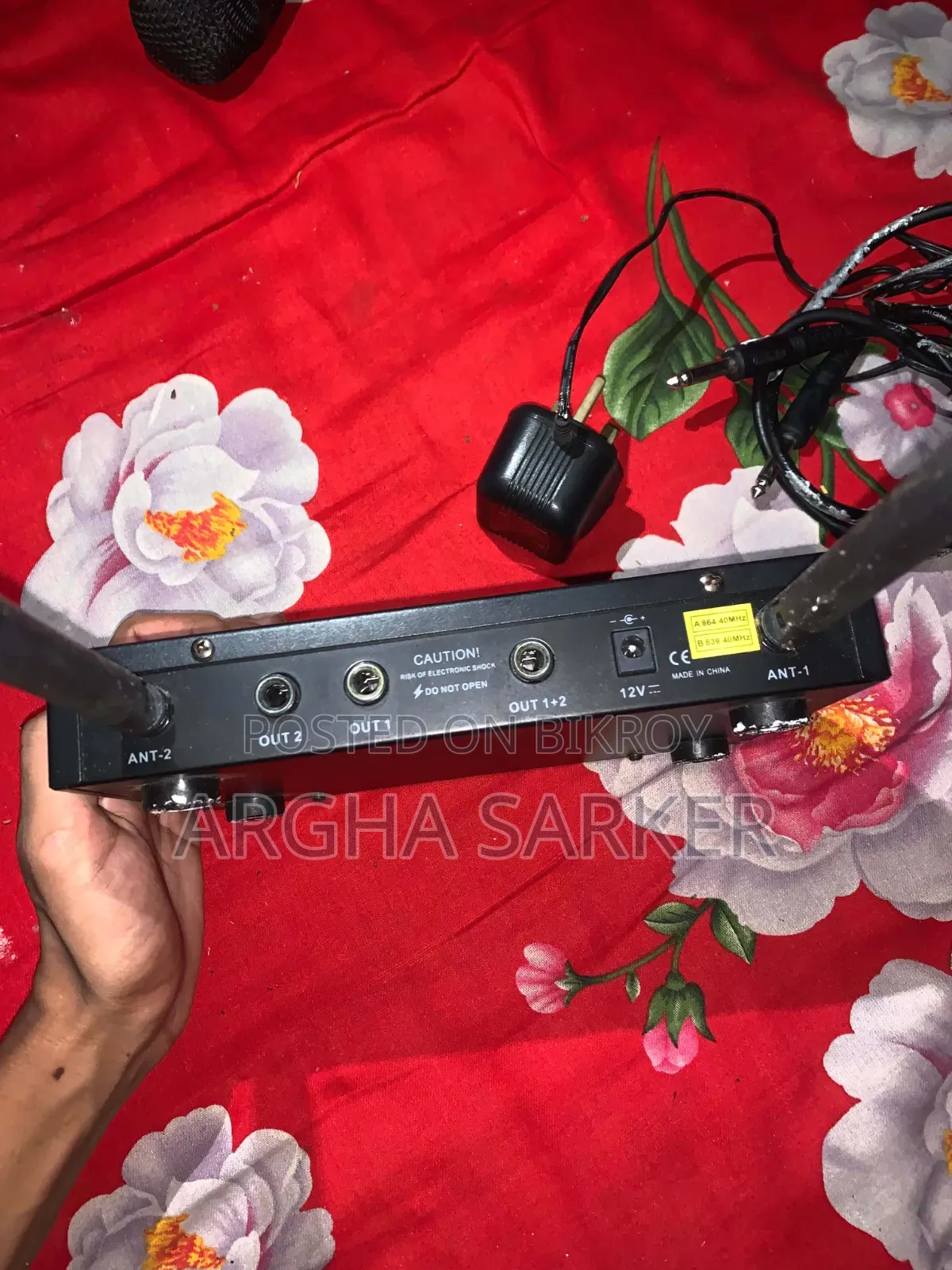 প্রফেশনাল পারফরম্যান্স বিএনকে বিকে-৯ ডুয়াল চ্যানেল ইউএইচএফ ওয়্যারলেস মাইক্রোফোন