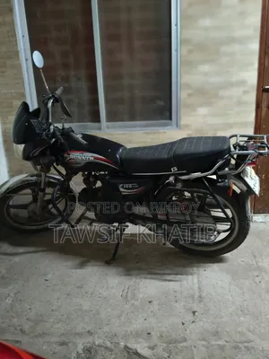 রানার এফ১০০ - ৬এ ২০২৩ কালো
