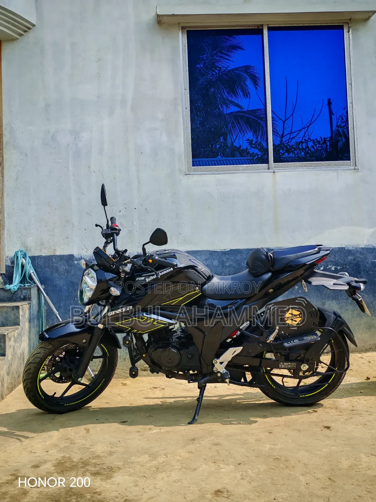Suzuki Gixxer 2025 Black