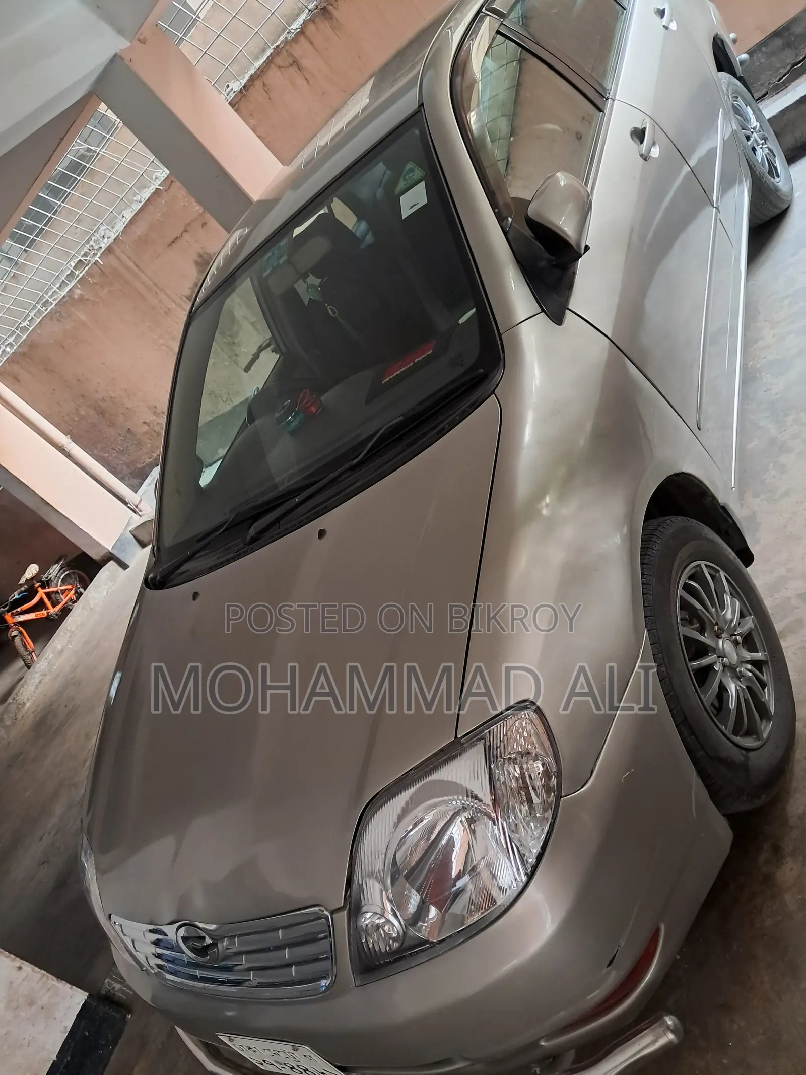 টয়োটা করোল্লা সেডান ২০০৩ সিলভার