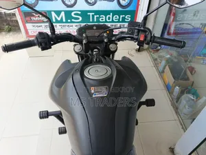 ইয়ামাহা এফজেএস ভি৩ ২০২২ গ্রে