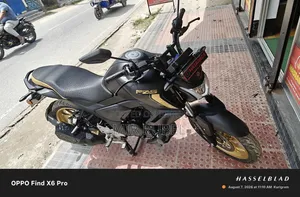 Yamaha FZS V4 2025 Black
