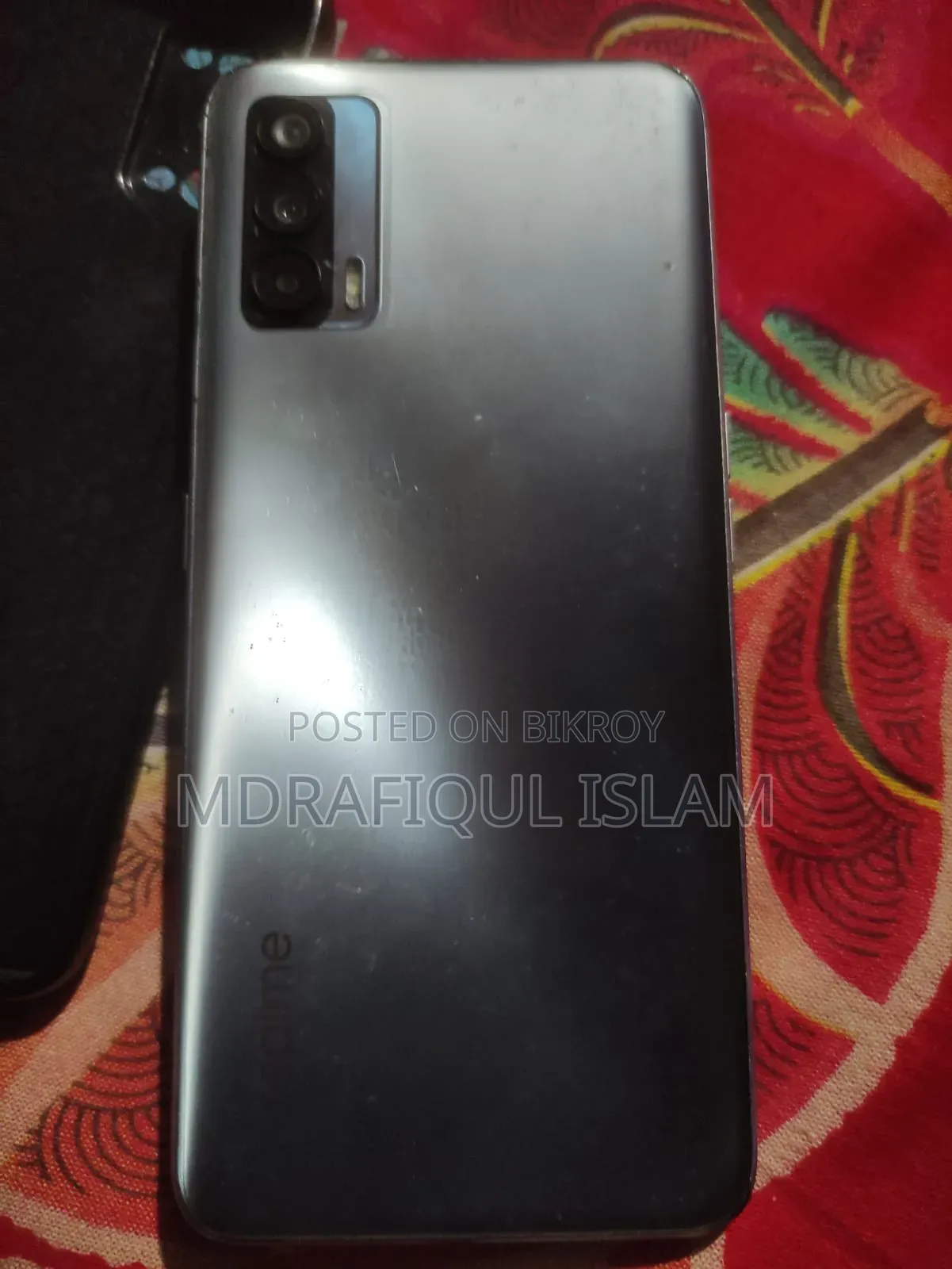 Realme X7 (India) 128 GB Silver