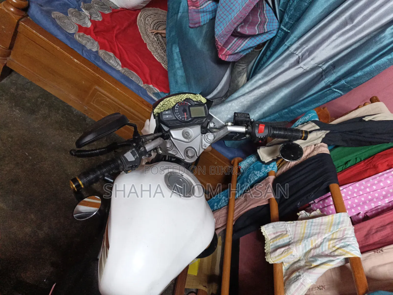 রানার নাইট রাইডার ভি২ ২০১৭ হোয়াইট