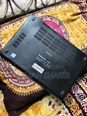 Laptop Dell Latitude 5580 4GB Intel Core i5 SSD 128GB