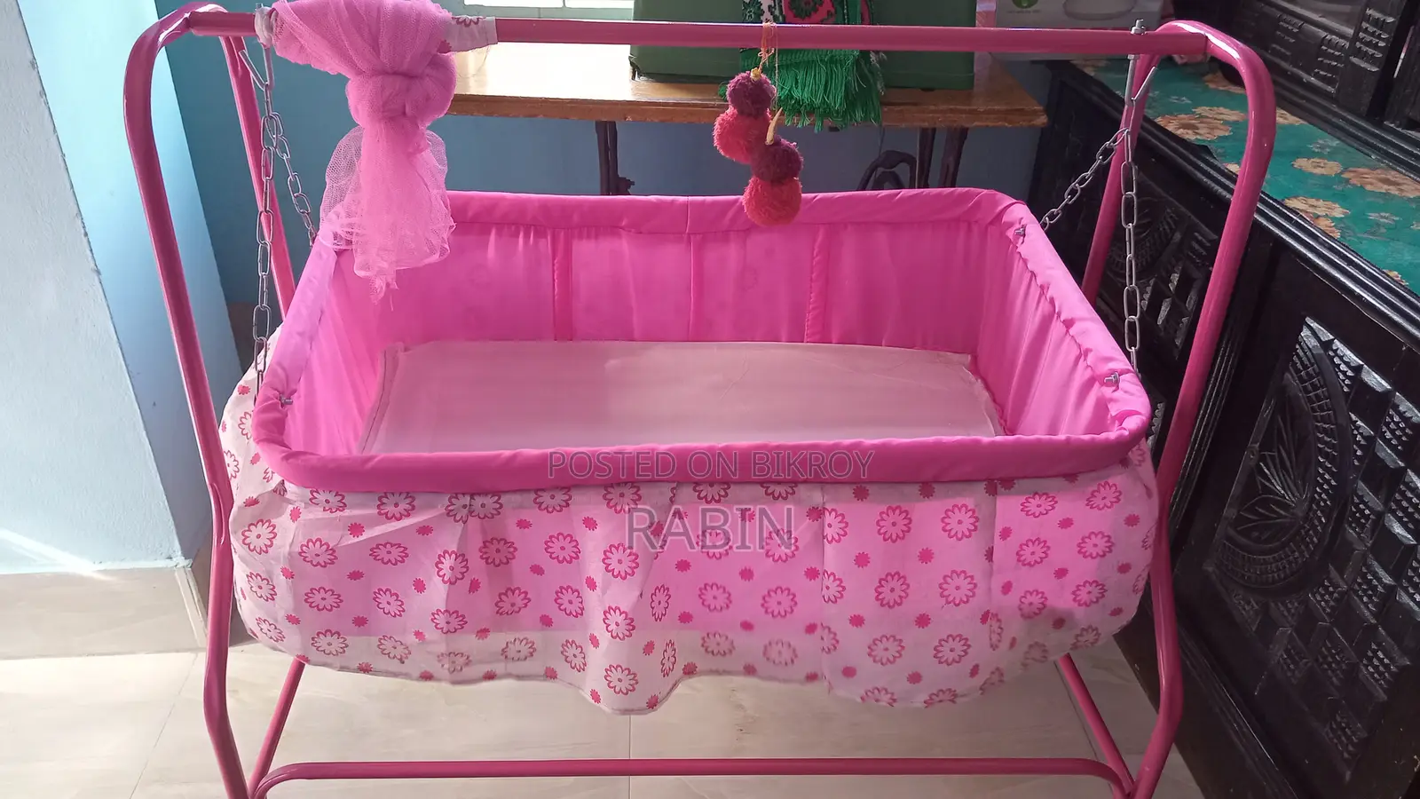 New Born Baby Dolna