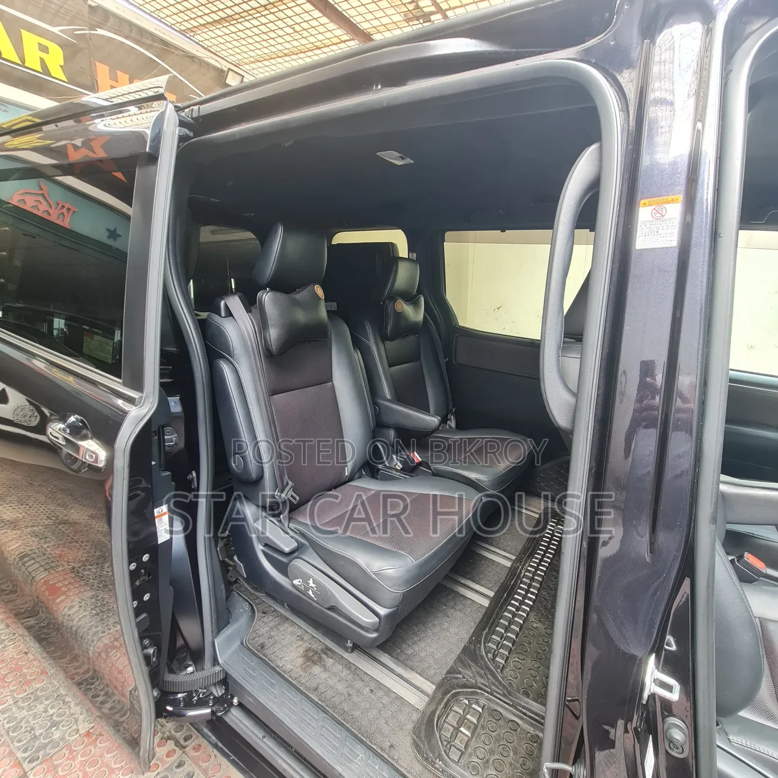 Toyota Esquire 2020 Black