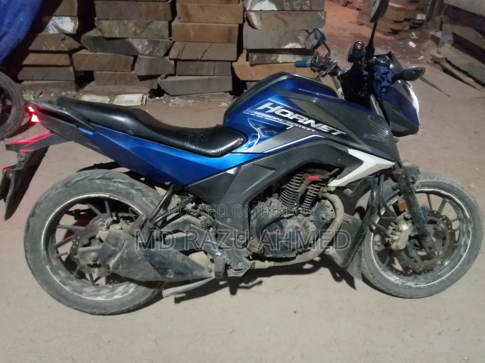 Honda Hornet 2019 Blue